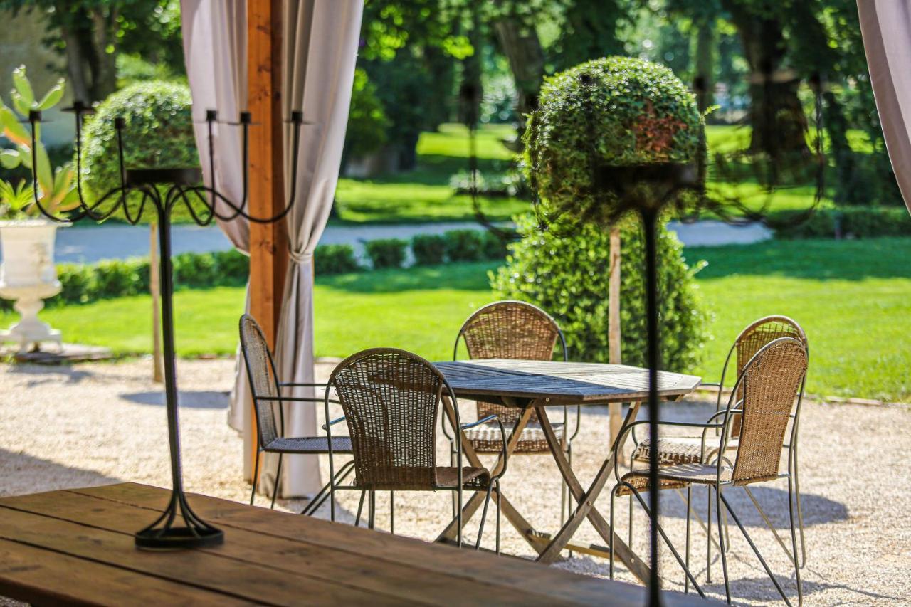 Le Manoir Du Thouron 호텔 Saint-Sulpice  외부 사진